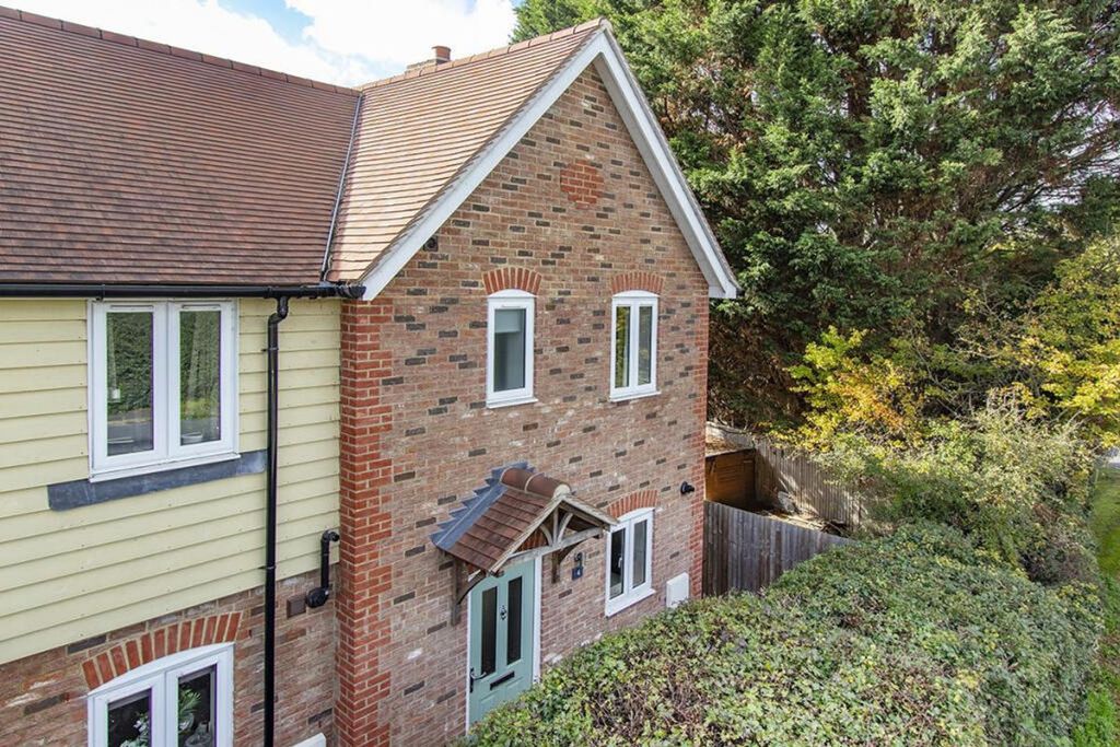 Property photo 3 of 4