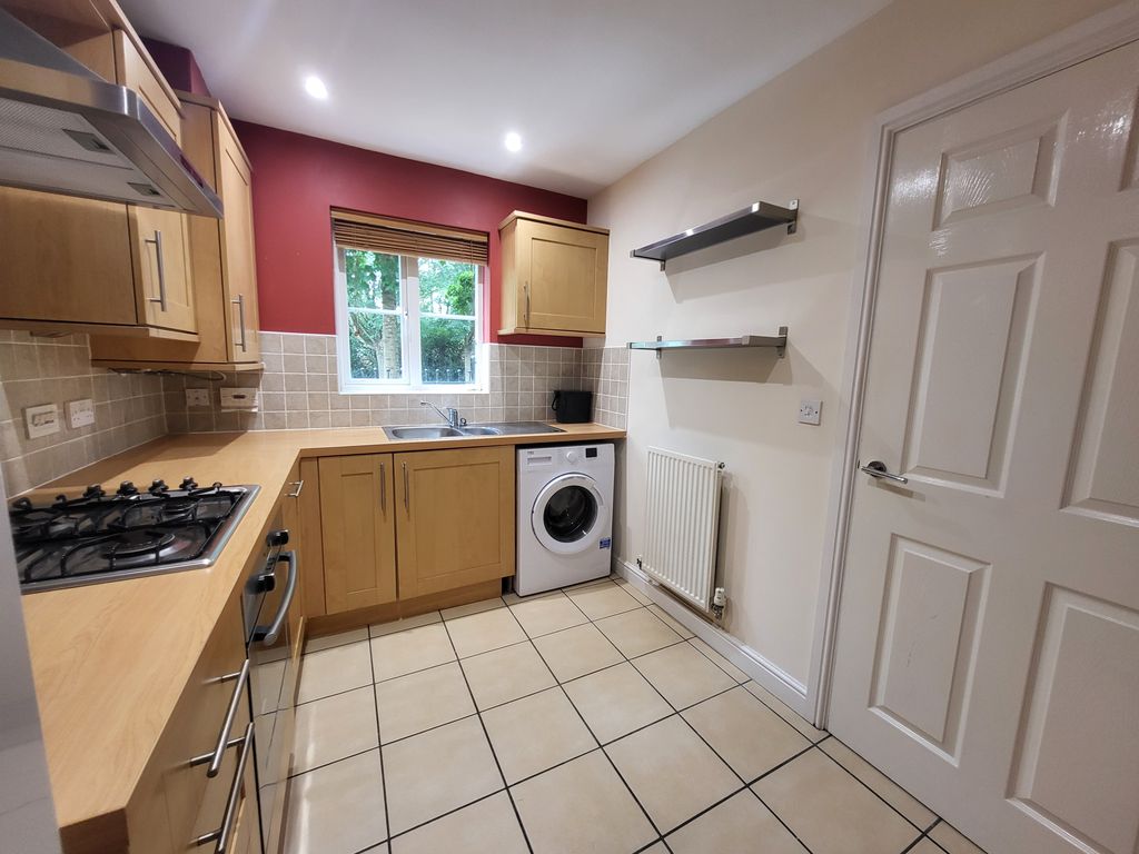 Property photo 1 of 19 Image