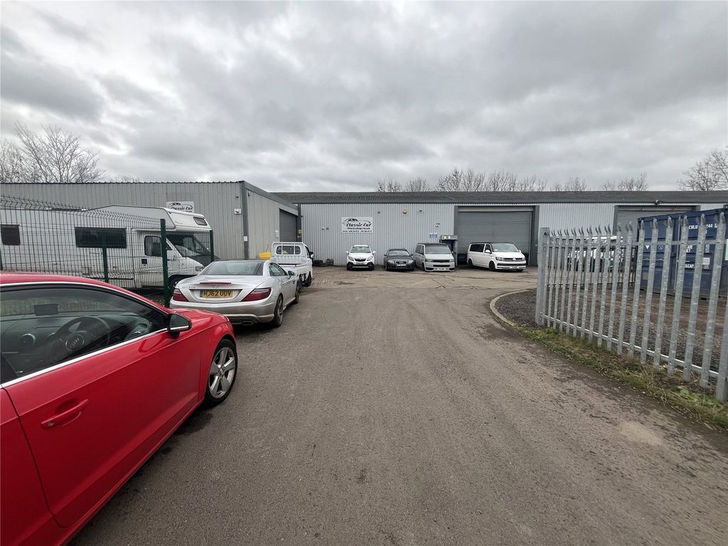 Property photo 2 of 5 Picture No. 02