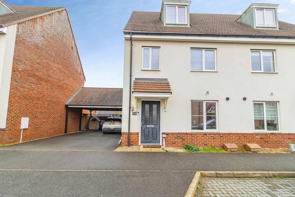 Property photo 2 of 20 Pbox-Img.Jpg