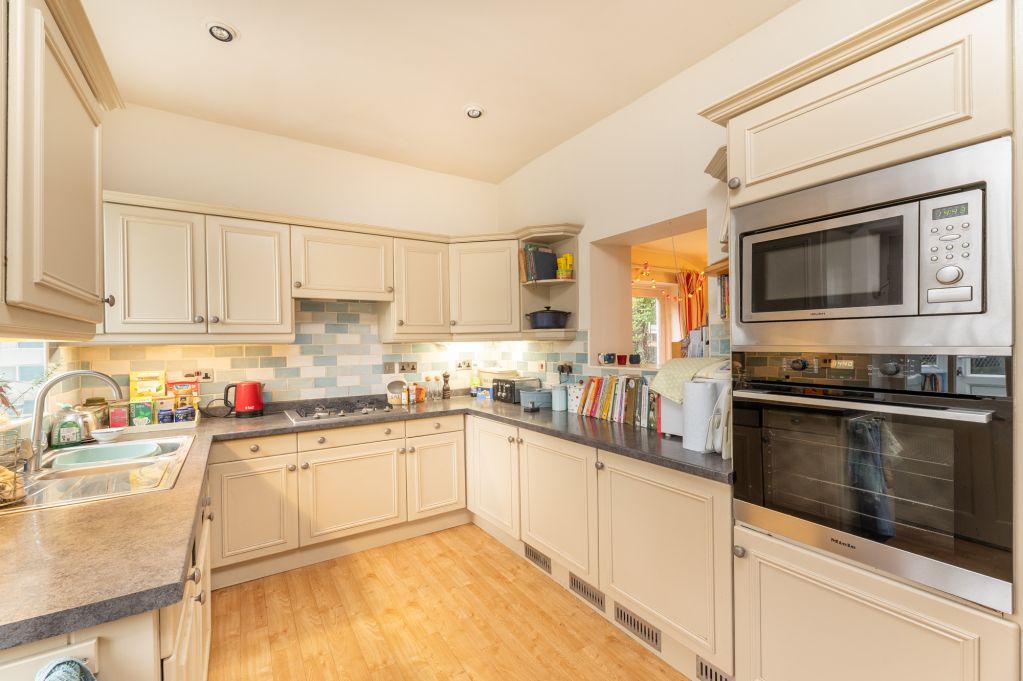 Property photo 2 of 43 Dining Kitchen