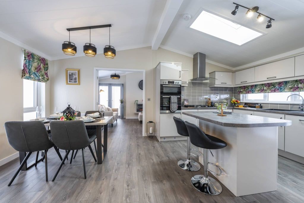 Property photo 1 of 8 1