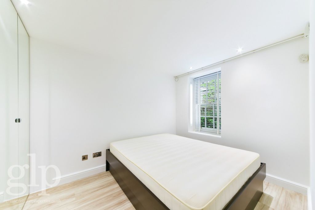 Property photo 3 of 14 4295044