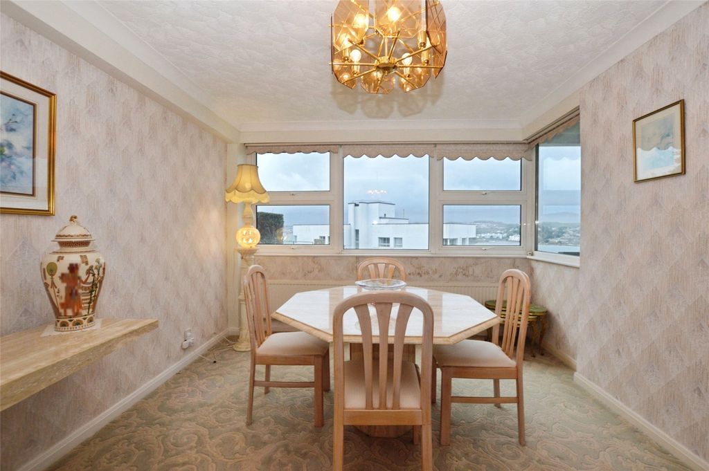 Property photo 3 of 16 Picture No. 25