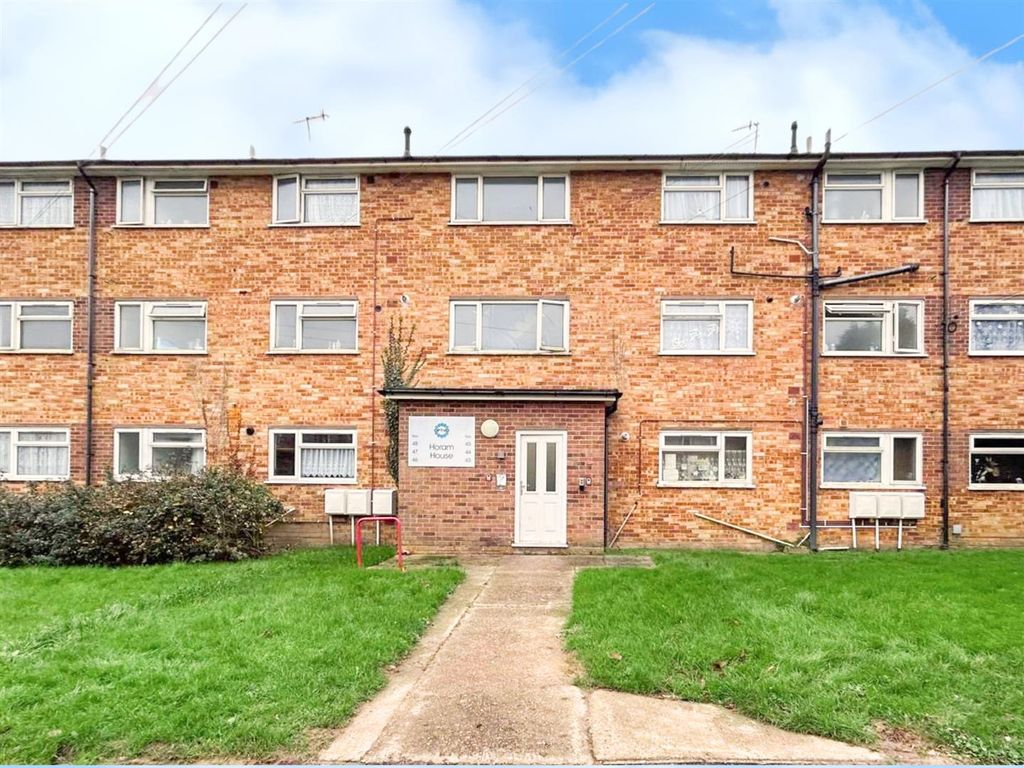 Property photo 1 of 14 Untitled Design - 2025-12-23T165811.285.Png