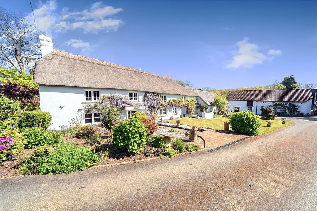 Property photo 1 of 49 Picture No. 50