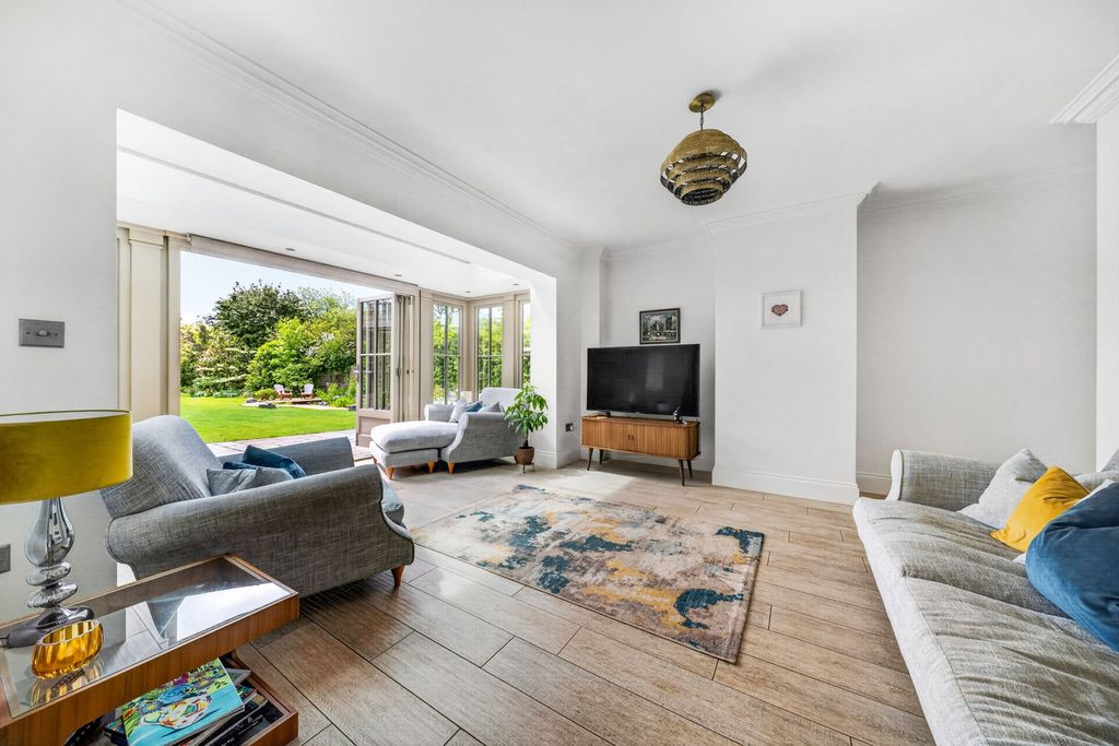 Additional image 6 of 5 bed detached house for sale1 Gipsy Lane, Rothley LE7