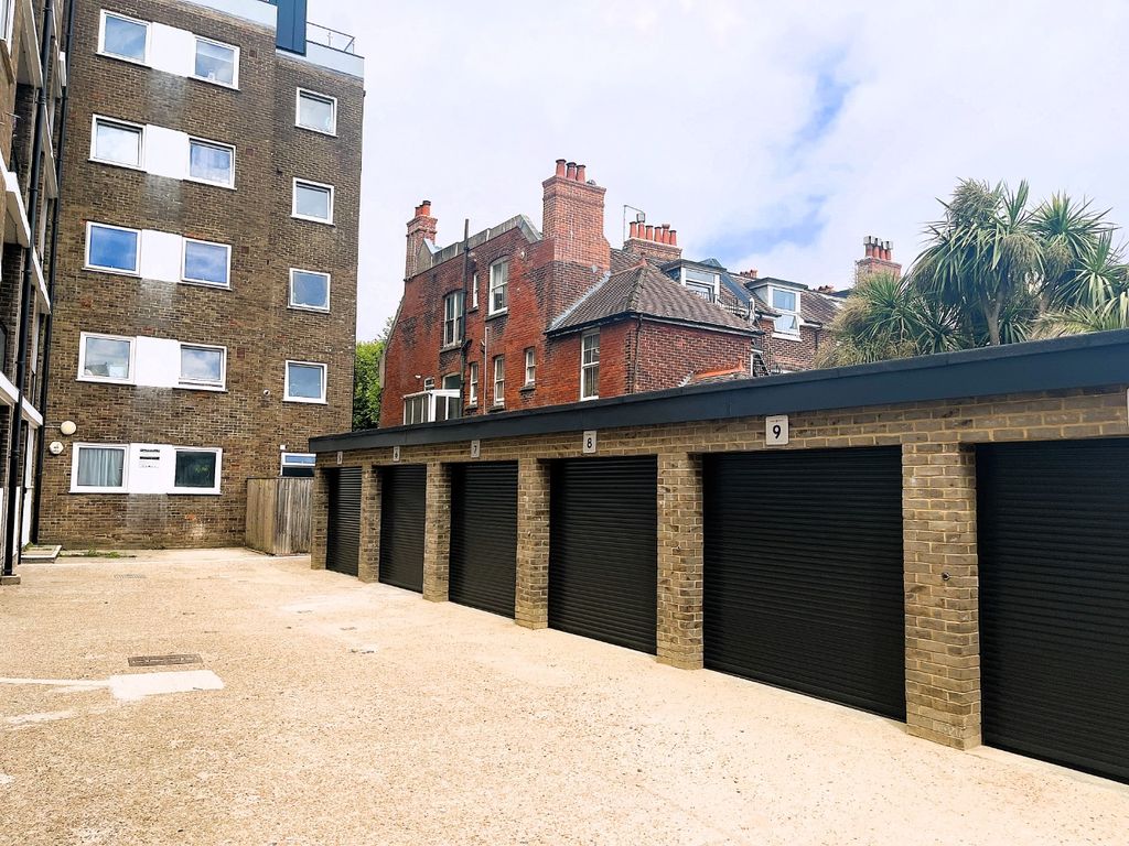 Property photo 1 of 4 5294490