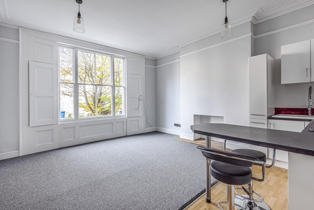 Property photo 2 of 9 Internal View