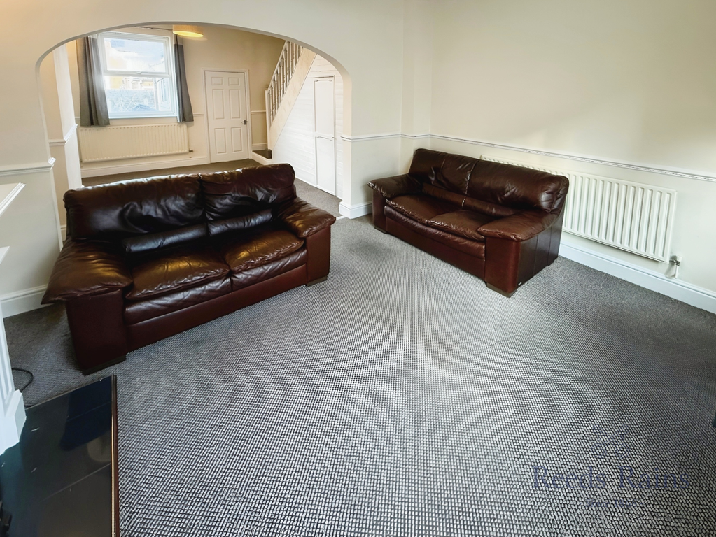 Property photo 3 of 17 Picture No. 18