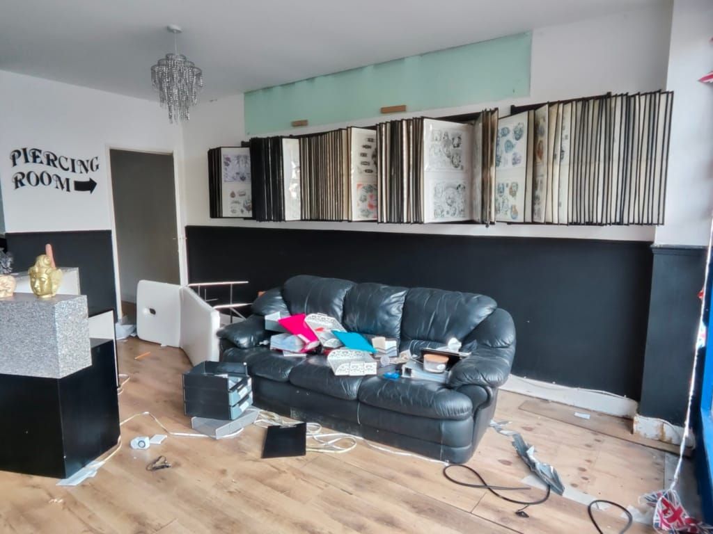 Property photo 3 of 4