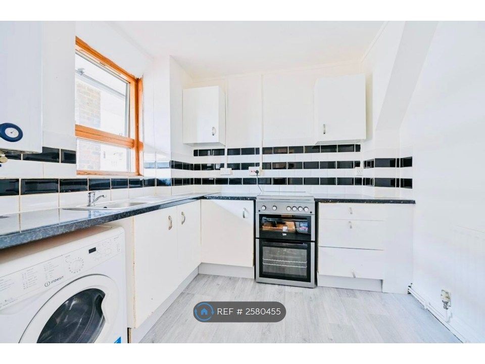 Property photo 3 of 4