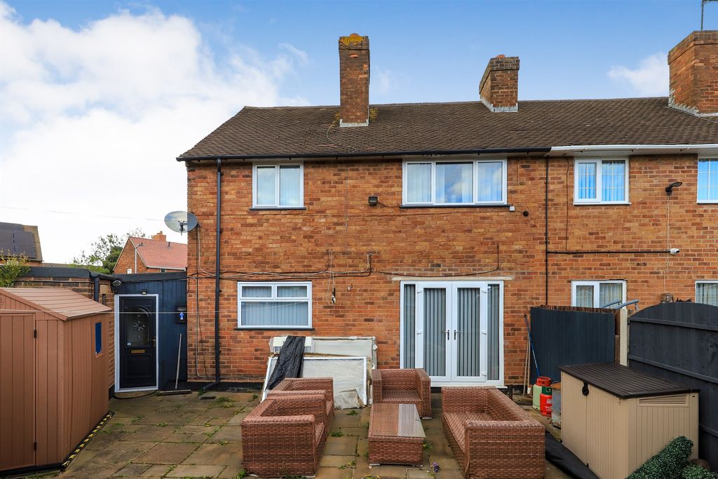 Property photo 2 of 16