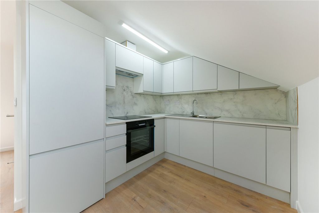 Property photo 2 of 7 Picture No. 05