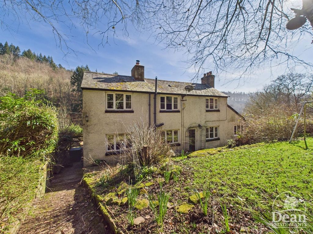 Property photo 1 of 21