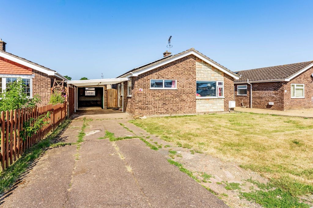 Property photo 1 of 18