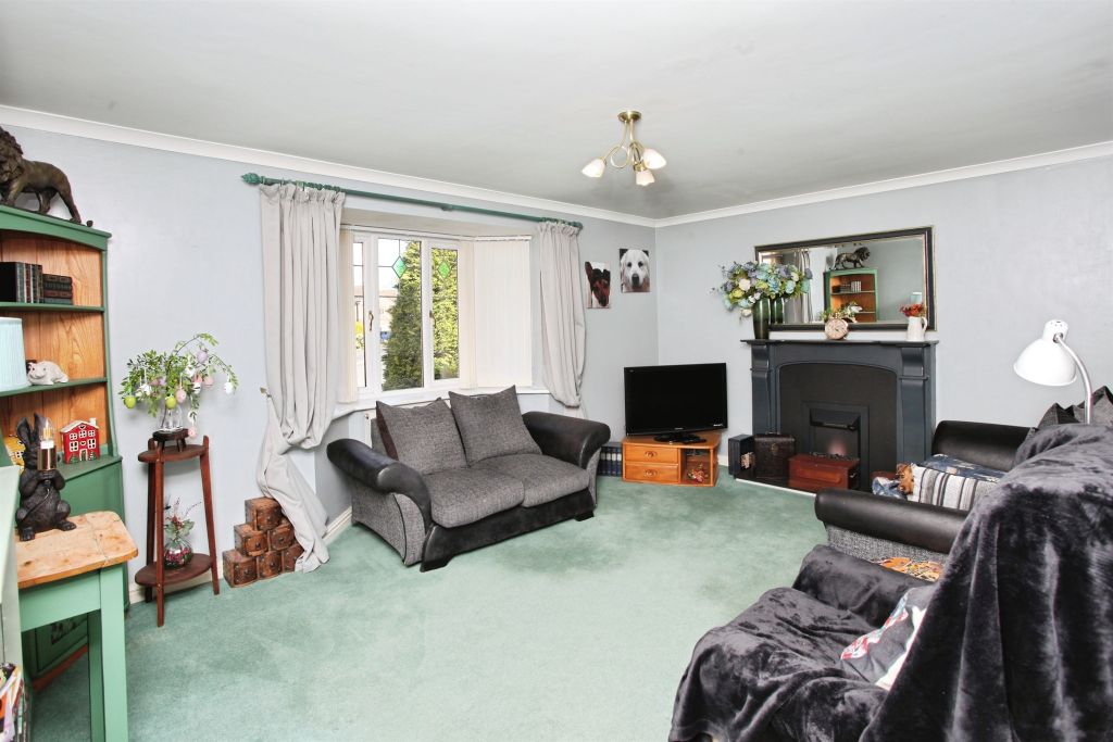 Property photo 2 of 18