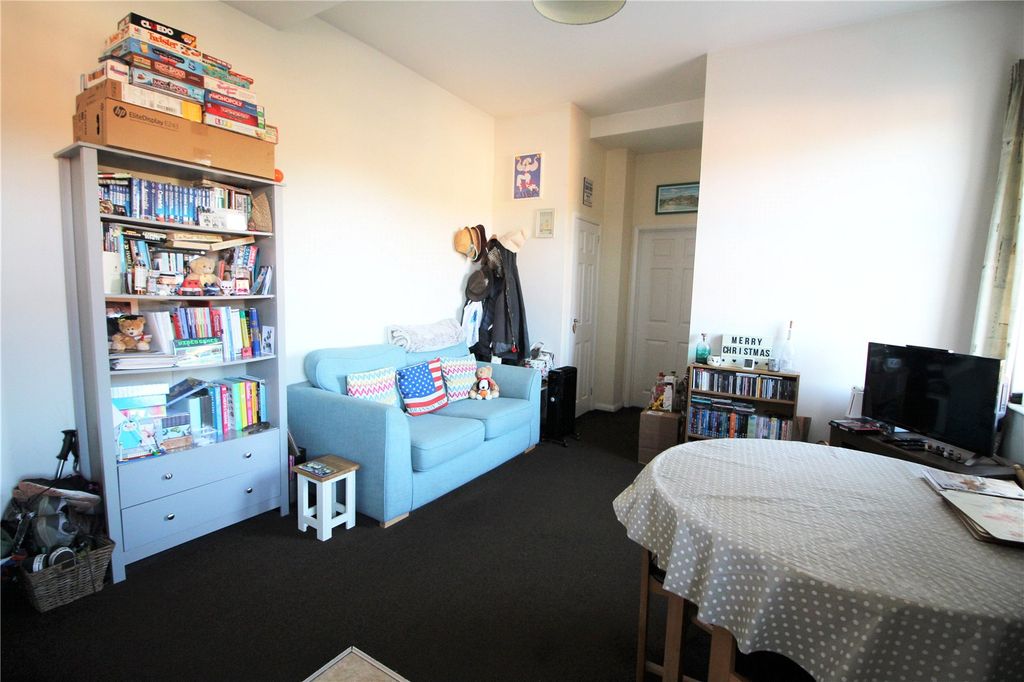 Property photo 3 of 6 Picture No. 03