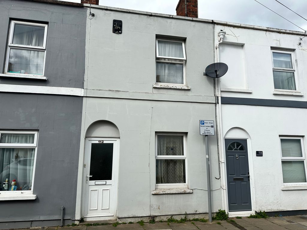 Property photo 1 of 9