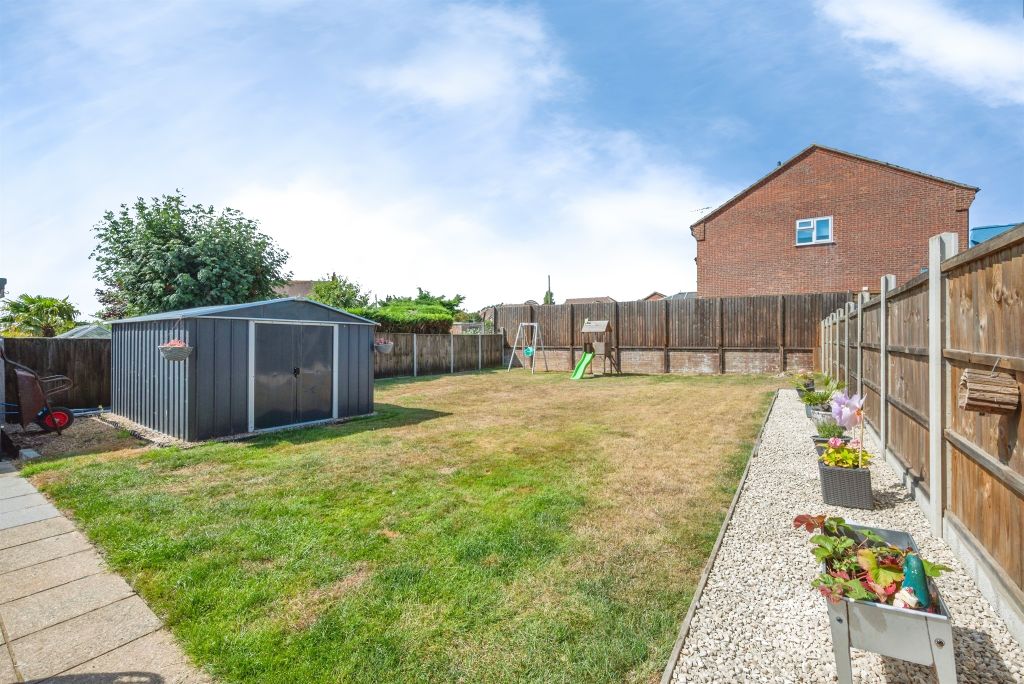 Property photo 3 of 17