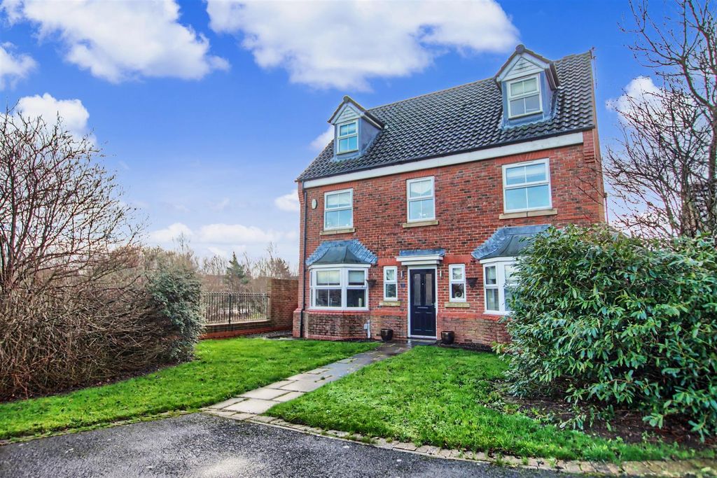 Property photo 2 of 18 Ll1.Jpg