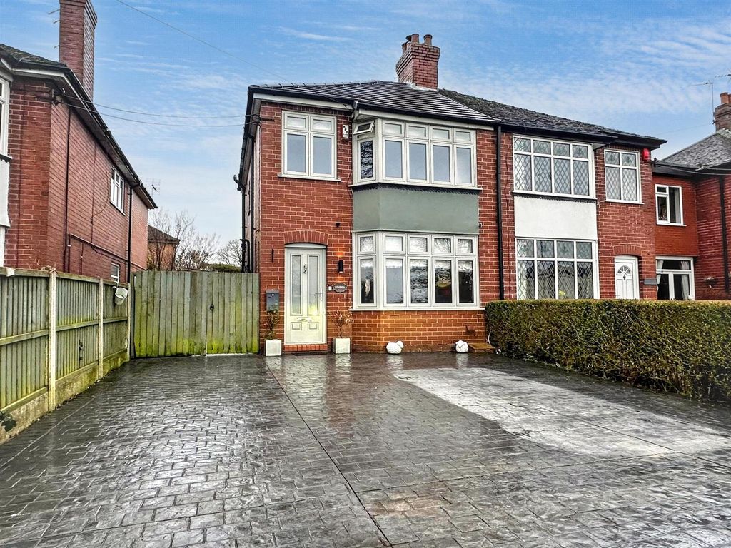 Property photo 1 of 24 Front Aspect