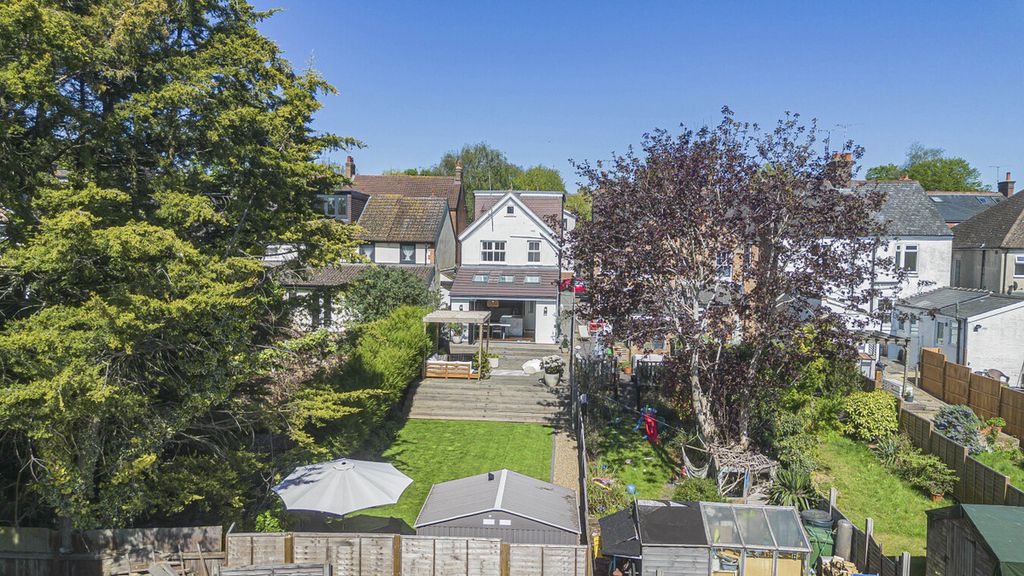 Property photo 1 of 36
