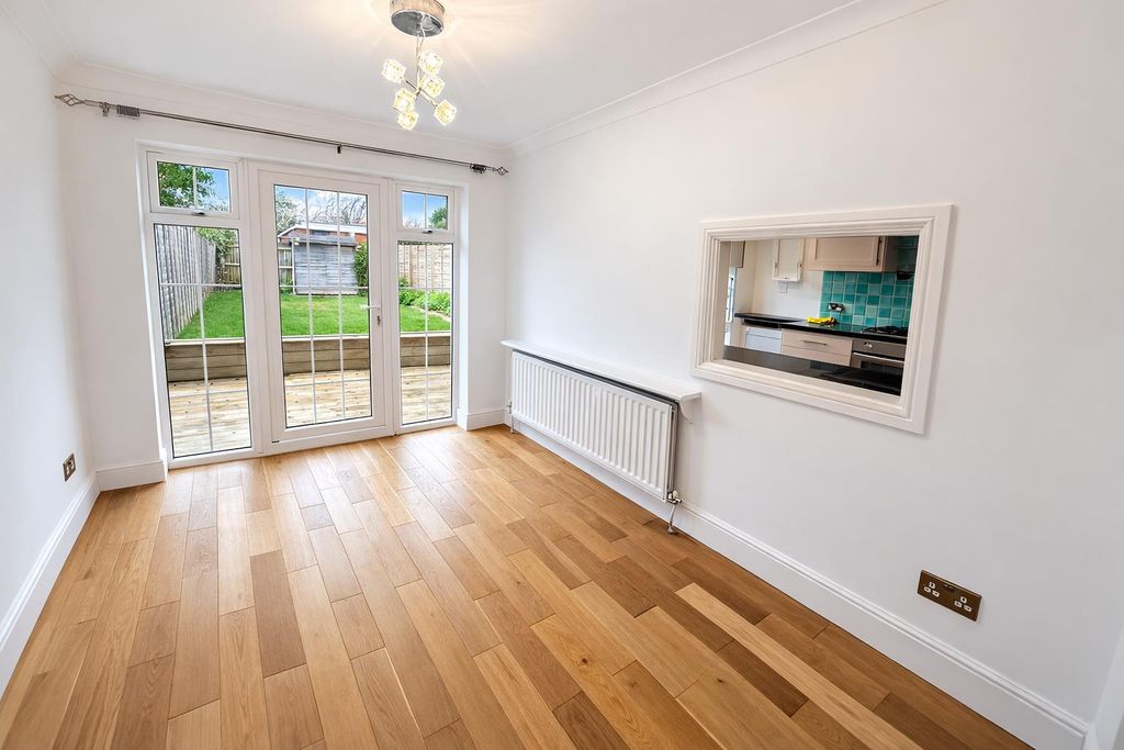 Property photo 3 of 10 Dining Room.Png