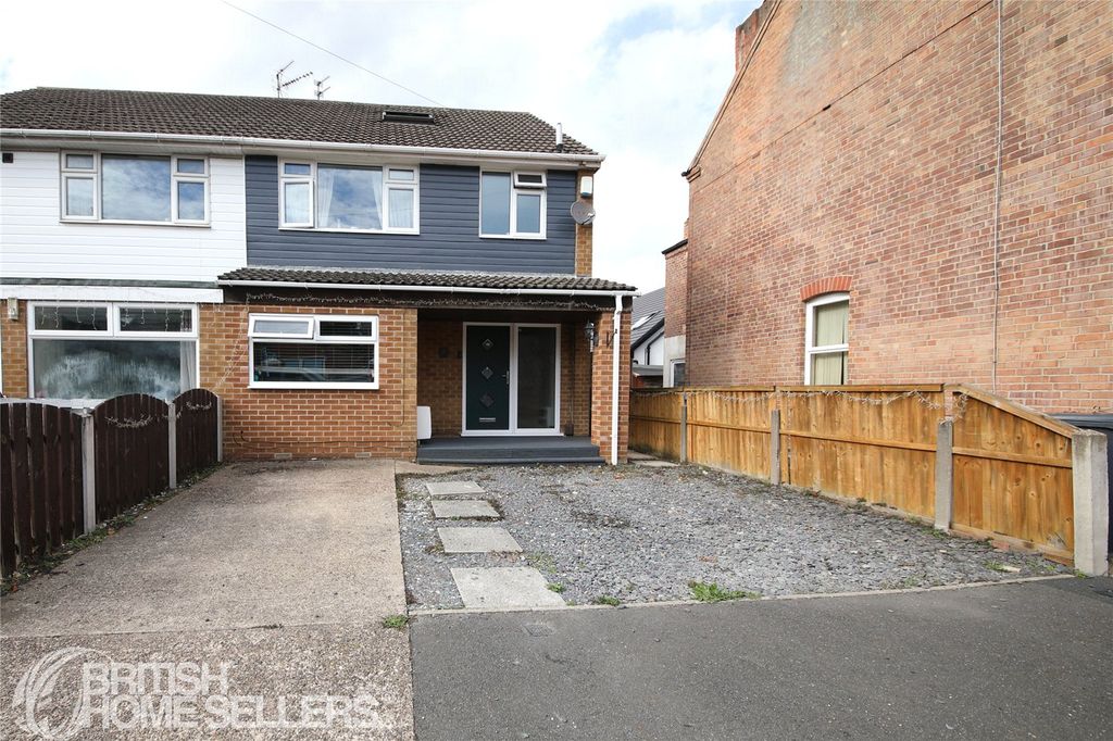 Property photo 1 of 23 Picture No. 15