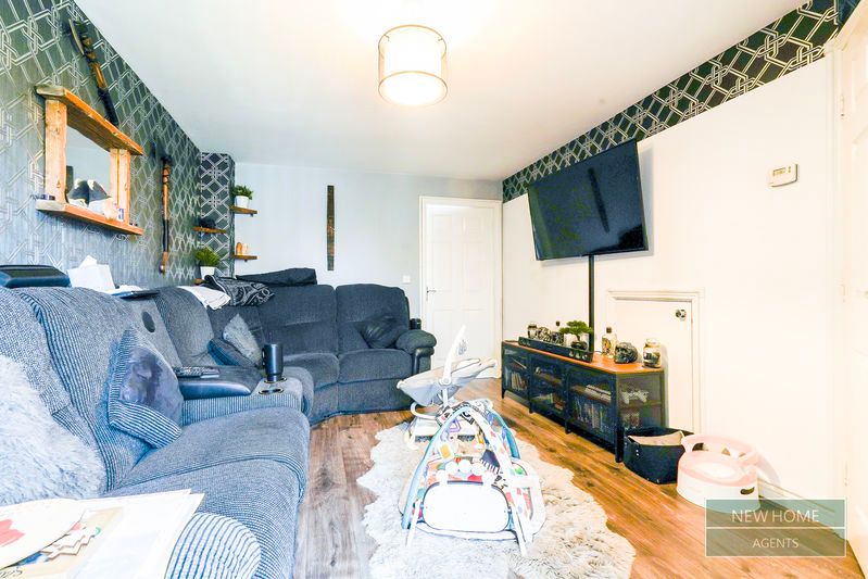 Property photo 3 of 15 Photo 7