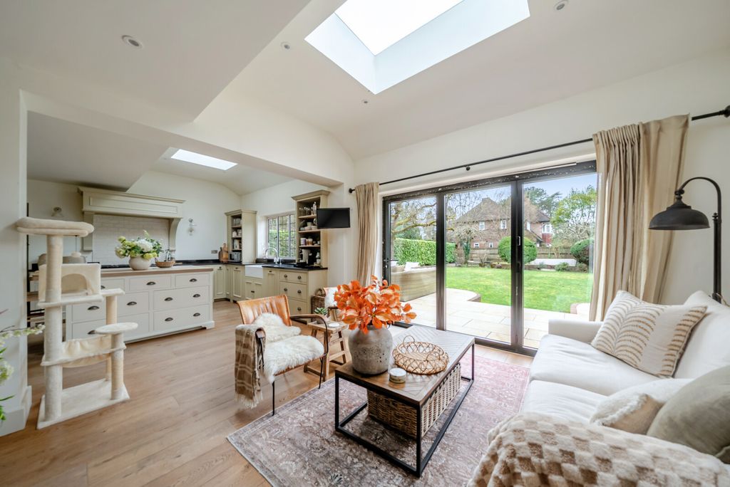 Property photo 2 of 23 Picture 2