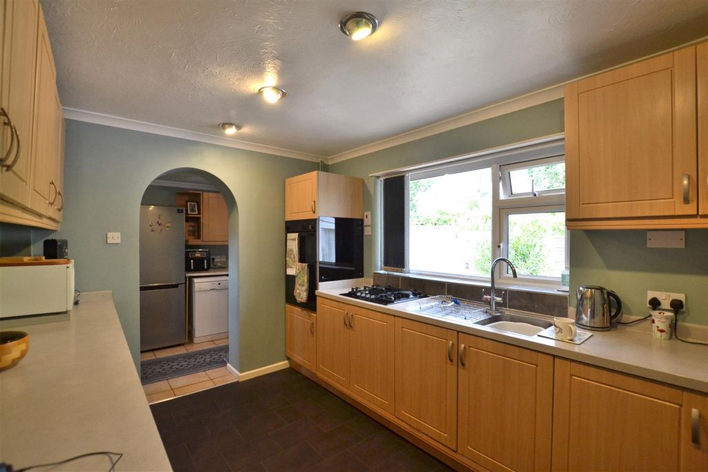 Property photo 3 of 21 Kitchen, Utility.Jpg