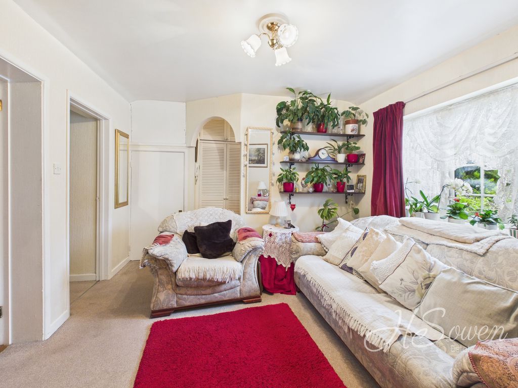 Property photo 3 of 13 Photo 10