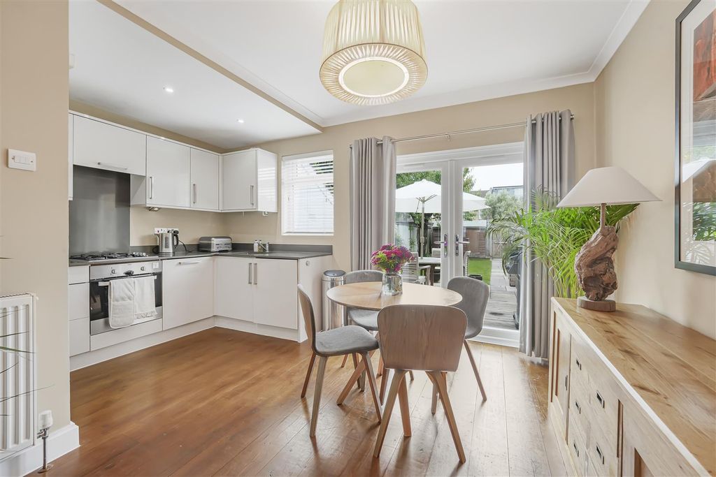 Property photo 1 of 12 Kitchen