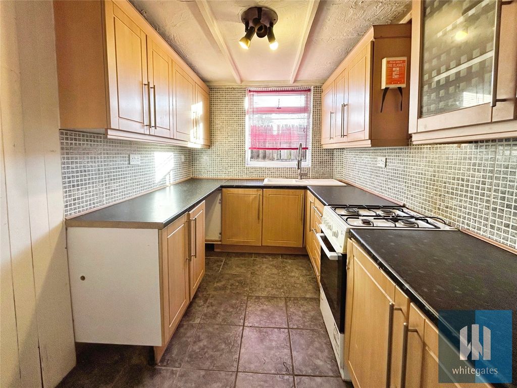 Property photo 3 of 15 Picture No. 10