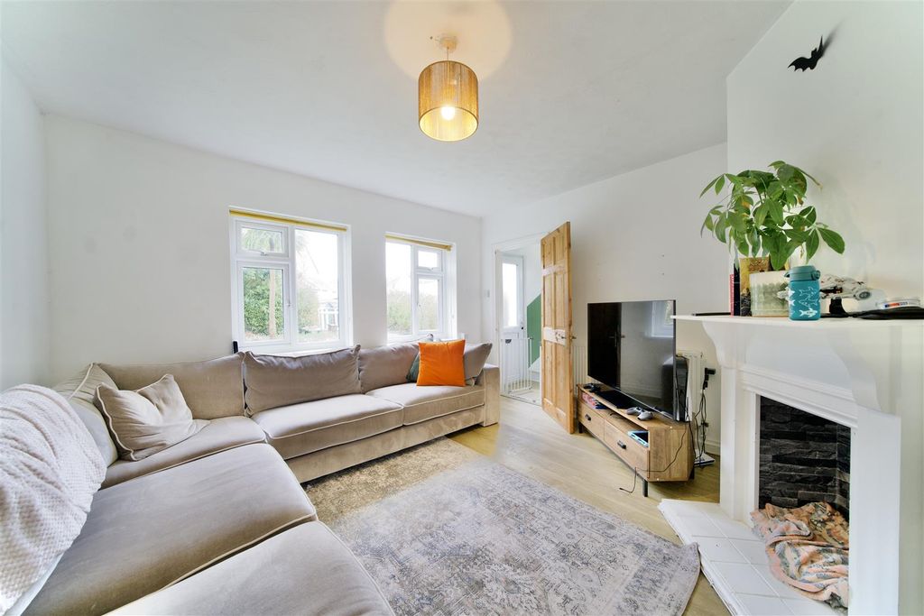 Property photo 2 of 11 Dsc01457.Jpeg