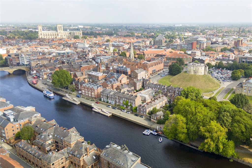 Property photo 1 of 33 Aerial View