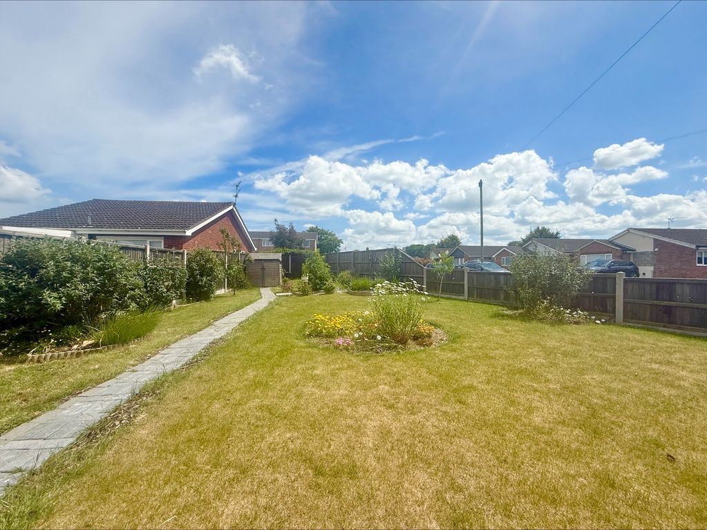 Property photo 2 of 19