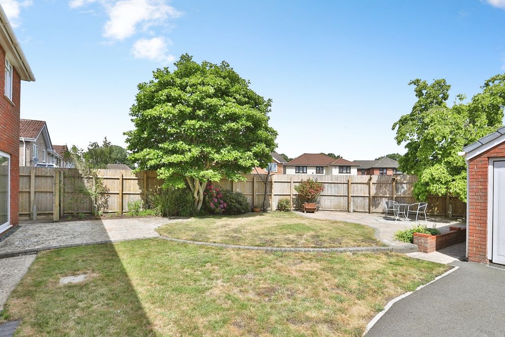 Property photo 2 of 20 Pbox-Img.Jpg