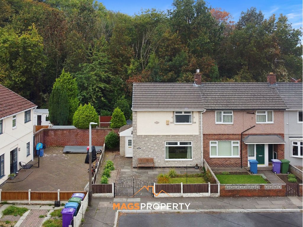 Property photo 2 of 22