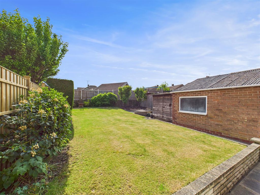 Property photo 2 of 13 Outside