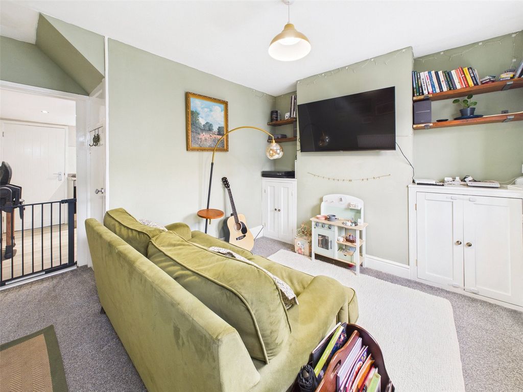 Property photo 3 of 9 Picture No. 04