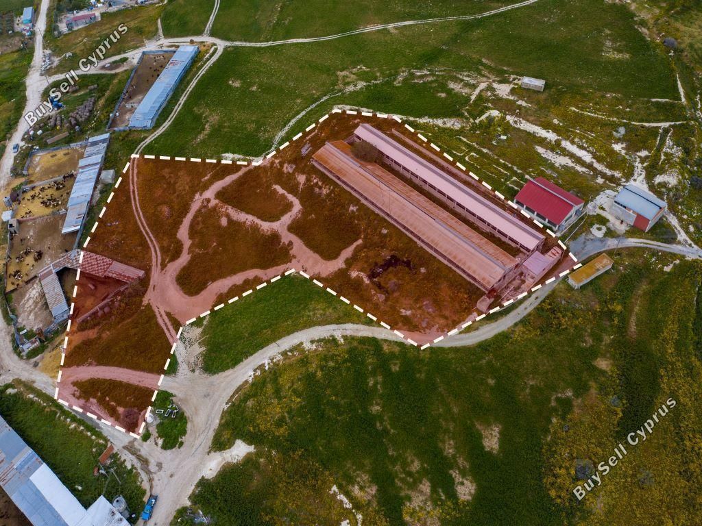 Property photo 2 of 9