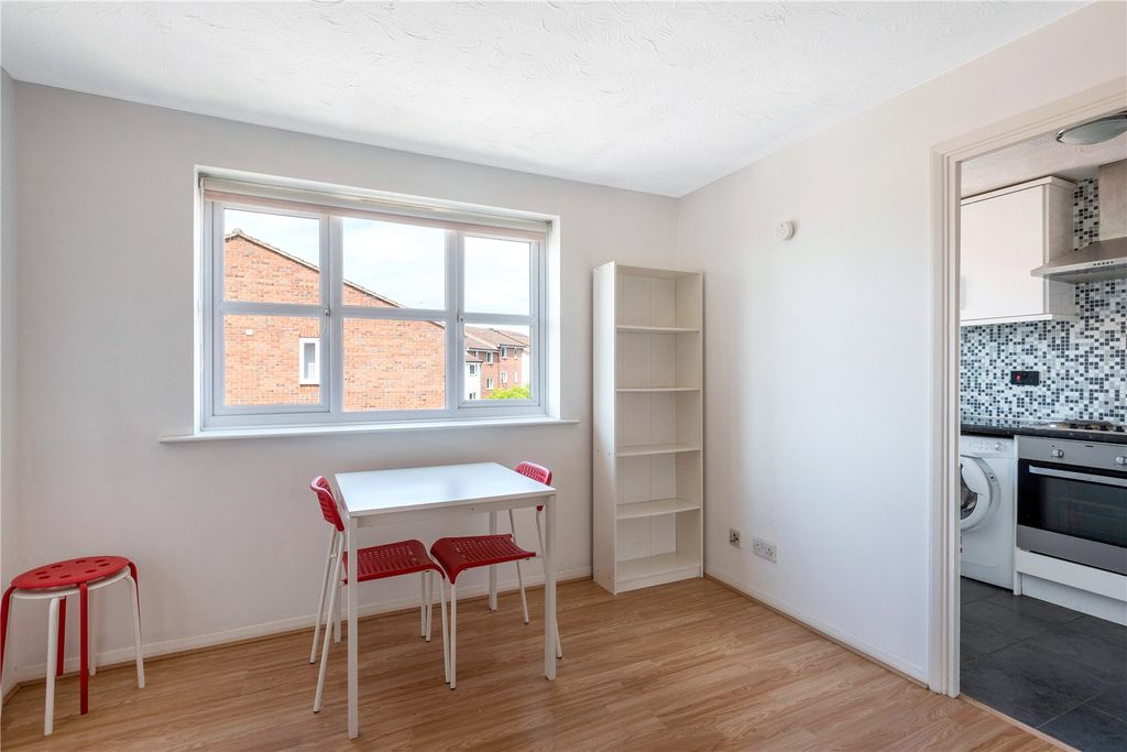 Property photo 2 of 13 Picture No. 07