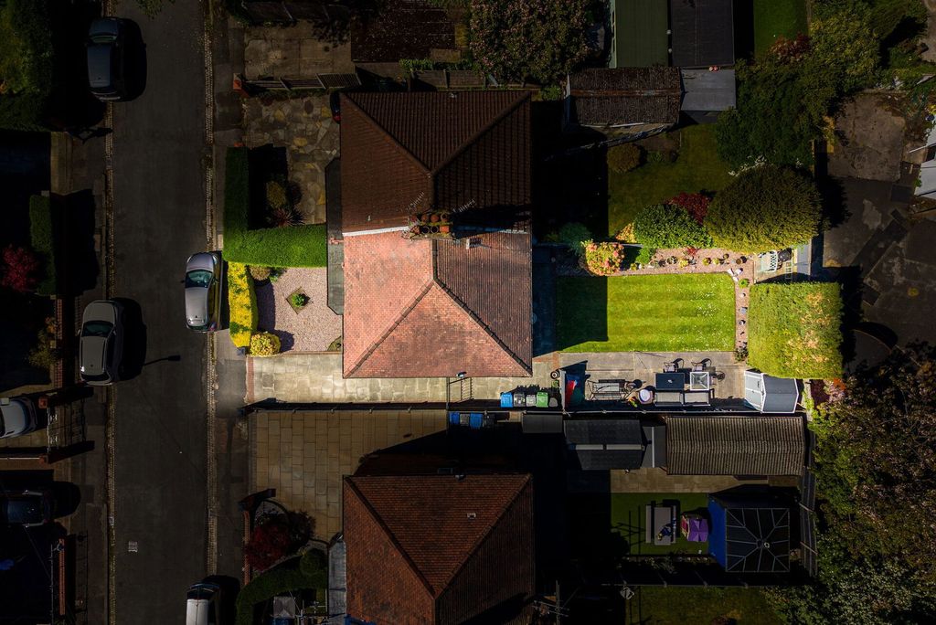 Property photo 2 of 22