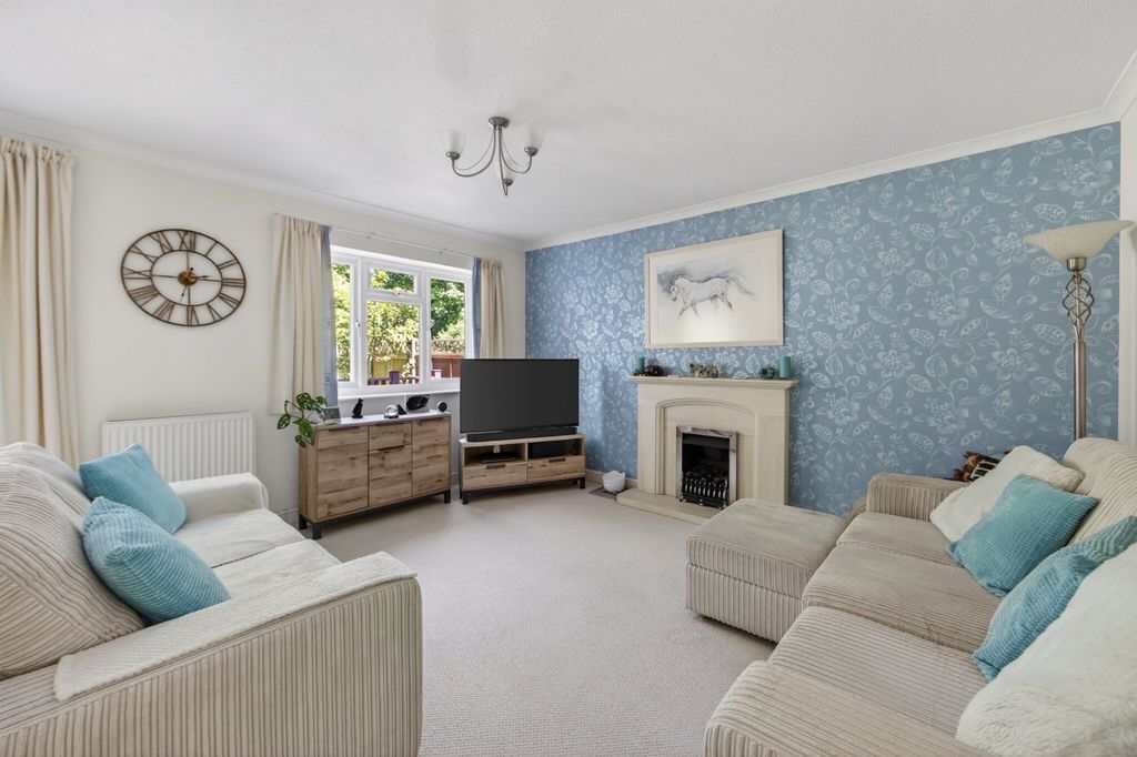 Property photo 2 of 15 Picture 2