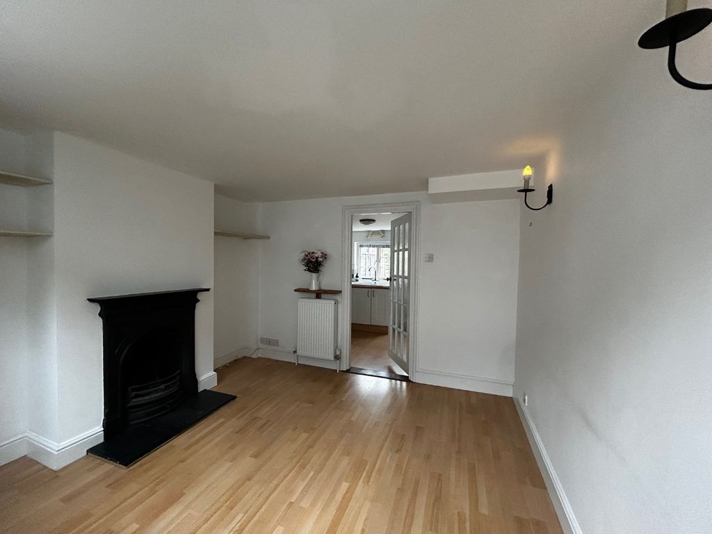 Property photo 2 of 10 4580231