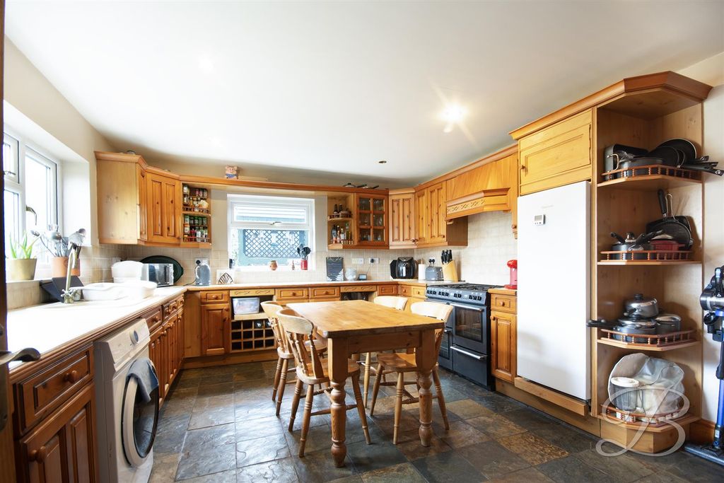 Property photo 2 of 65 Ccltd (54).Jpg