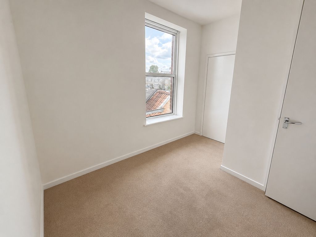 Property photo 3 of 4