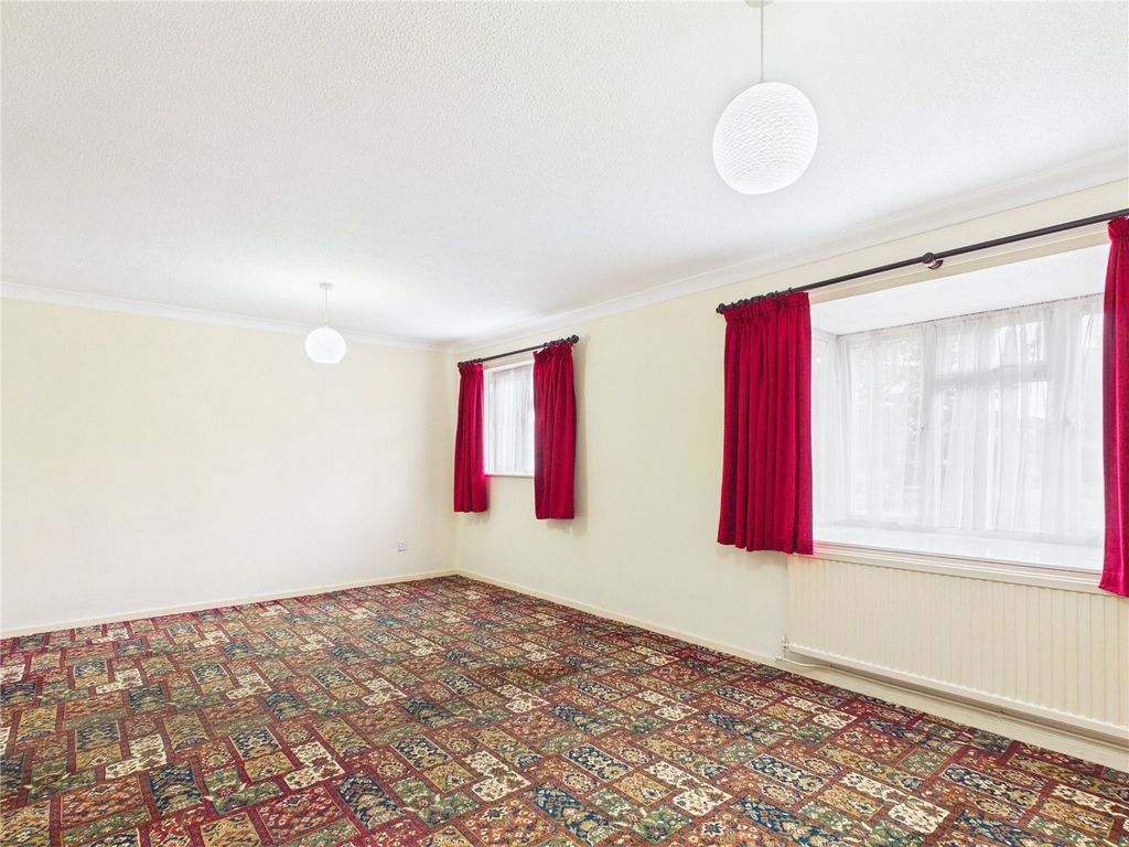 Property photo 3 of 21 Picture No. 05